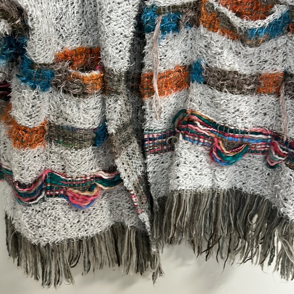 World Market women’s Cardigan one size fits all gray and multicolored - Picture 5 of 9